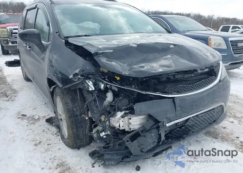2018 Chrysler Pacifica Touring L Plus из США, поврежденный, VIN 2C4RC1EG2JR292669